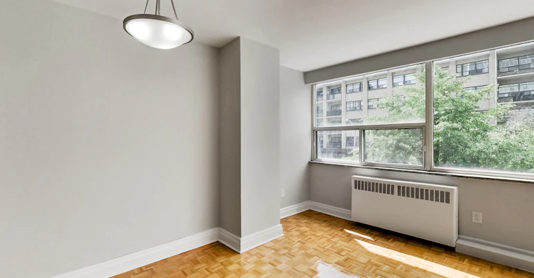 0203-680 Roselawn Avenue, Toronto, ON, M5N 1L3 - 74