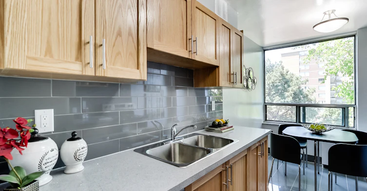 0509-660 Briar Hill Avenue, Toronto, ON, M6B 1L2 - 70