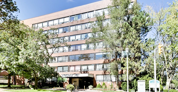 0201-660 Briar Hill Avenue, Toronto, ON, M6B 1L2 - 8