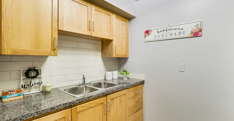 0201-660 Briar Hill Avenue, Toronto, ON, M6B 1L2 - 14