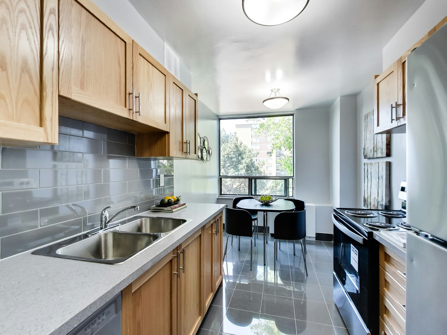 0201-660 Briar Hill Avenue, Toronto, ON, M6B 1L2 - 73