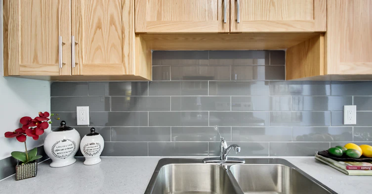 0201-660 Briar Hill Avenue, Toronto, ON, M6B 1L2 - 74