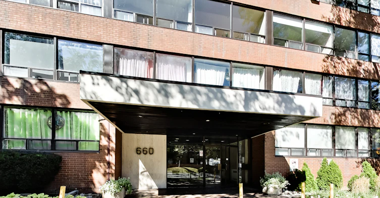 0201-660 Briar Hill Avenue, Toronto, ON, M6B 1L2 - 6