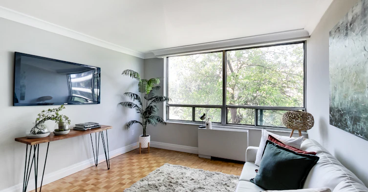 0201-660 Briar Hill Avenue, Toronto, ON, M6B 1L2 - 60