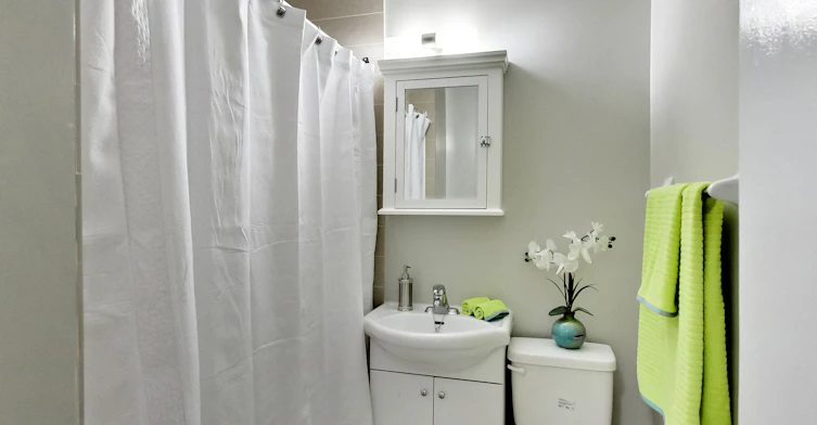 G02-2100 Bathurst Street, Toronto, ON, M5N 2P2 - 41