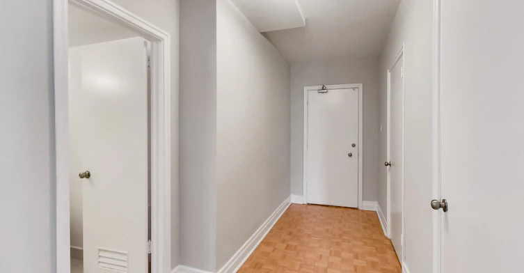 G02-2100 Bathurst Street, Toronto, ON, M5N 2P2 - 57