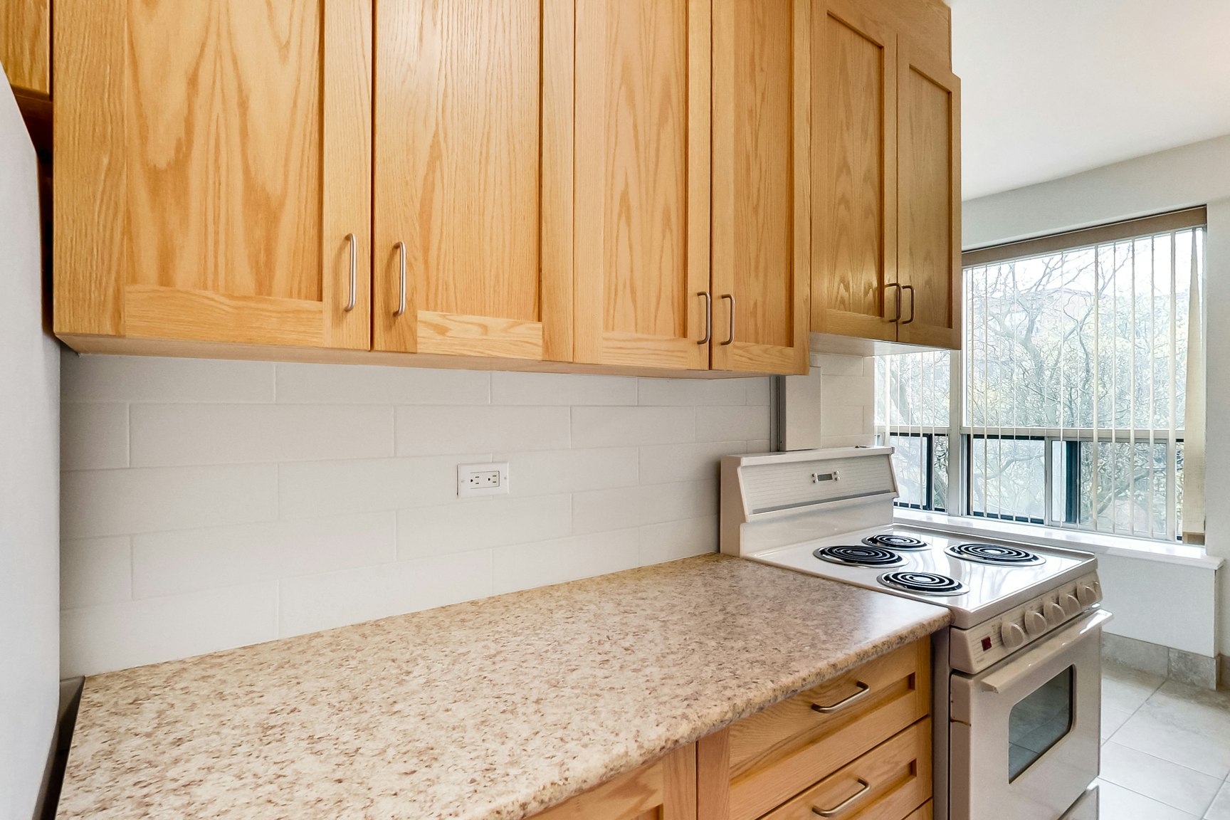 G02-2100 Bathurst Street, Toronto, ON, M5N 2P2 - 48