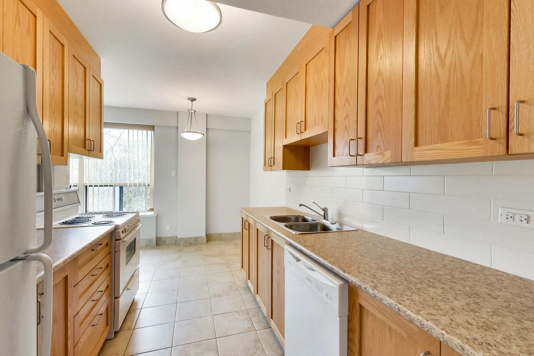 G02-2100 Bathurst Street, Toronto, ON, M5N 2P2 - 46