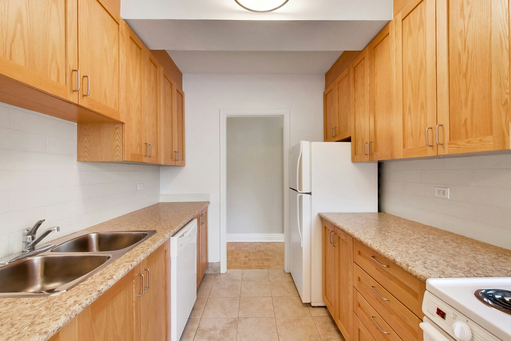G02-2100 Bathurst Street, Toronto, ON, M5N 2P2 - 44