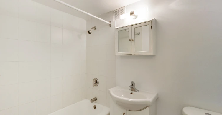 G02-2100 Bathurst Street, Toronto, ON, M5N 2P2 - 64