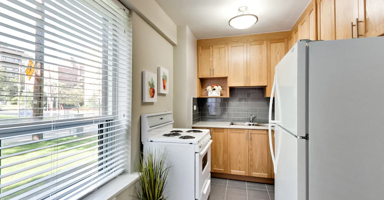 G02-2100 Bathurst Street, Toronto, ON, M5N 2P2 - 27
