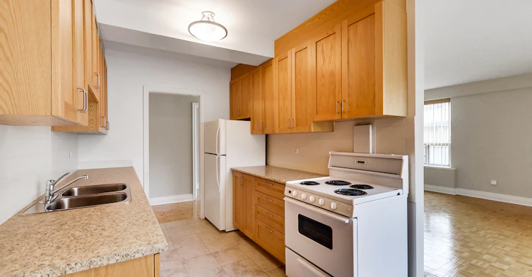 G02-2100 Bathurst Street, Toronto, ON, M5N 2P2 - 43