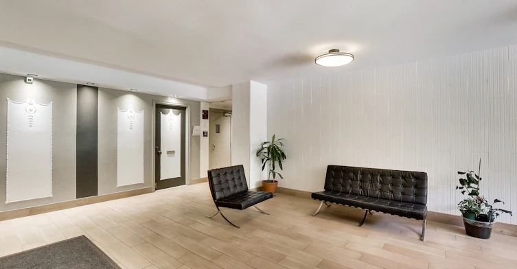 0114-2100 Bathurst Street, Toronto, ON, M5N 2P2 - 24