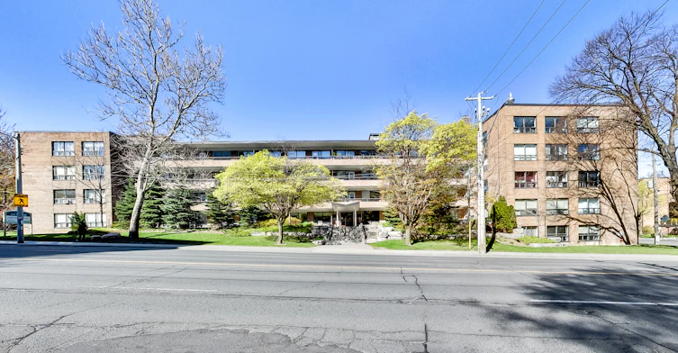 0114-2100 Bathurst Street, Toronto, ON, M5N 2P2 - 4