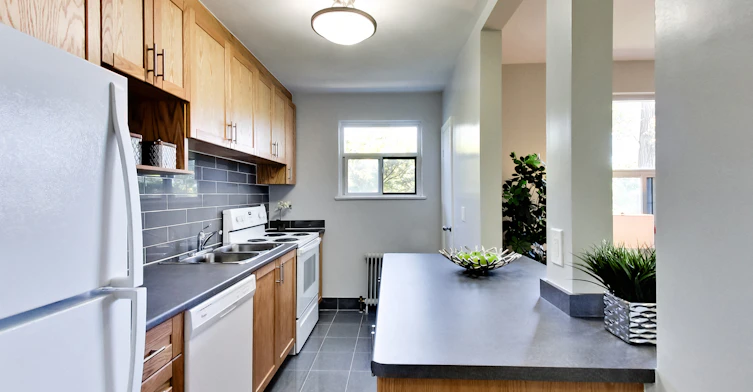 03-46 Foxden Road, Toronto, ON, M3C 2B4 - 61
