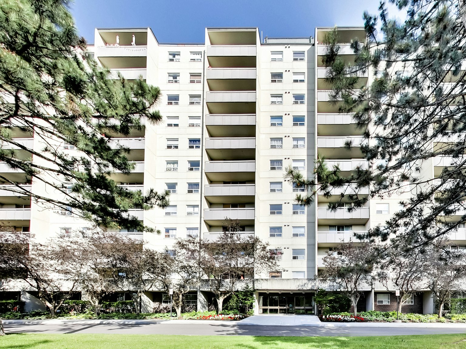 1201-2150 Bromsgrove Road, Mississauga, ON, L5J 4B3 - 4