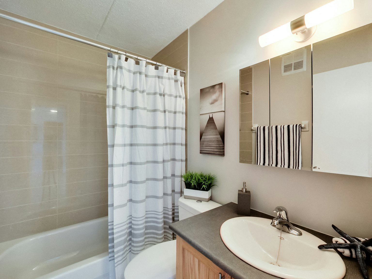 0412-2150 Bromsgrove Road, Mississauga, ON, L5J 4B3 - 35
