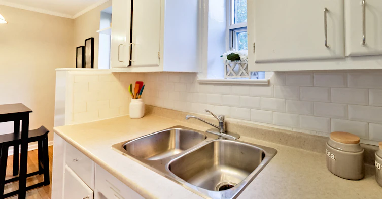 0410-14 Chatsworth Drive, Toronto, ON, M4R 1R5 - 24