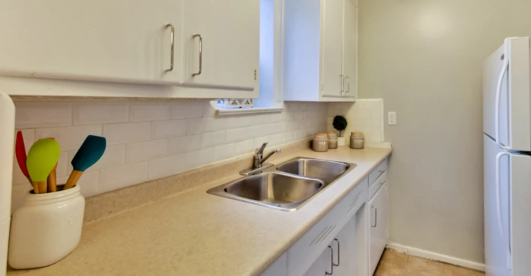 0410-14 Chatsworth Drive, Toronto, ON, M4R 1R5 - 26