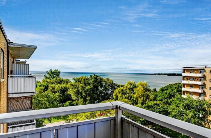 0707-230 Lake Promenade, Toronto, ON, M8W 1B1 - 11
