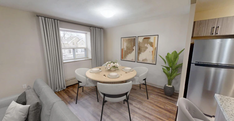 0303-240 Lake Promenade, Toronto, ON, M8W 1B2 - 5