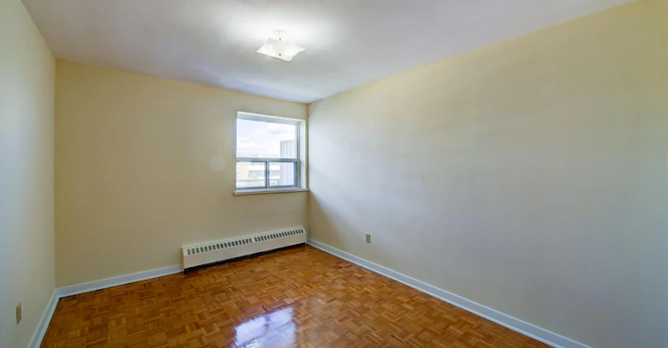 0303-240 Lake Promenade, Toronto, ON, M8W 1B2 - 23