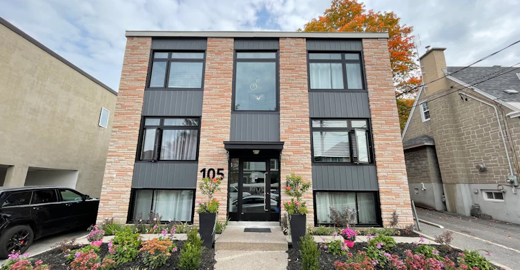 17-105 Rosemount Avenue, Ottawa, ON, K1Y 1P5
