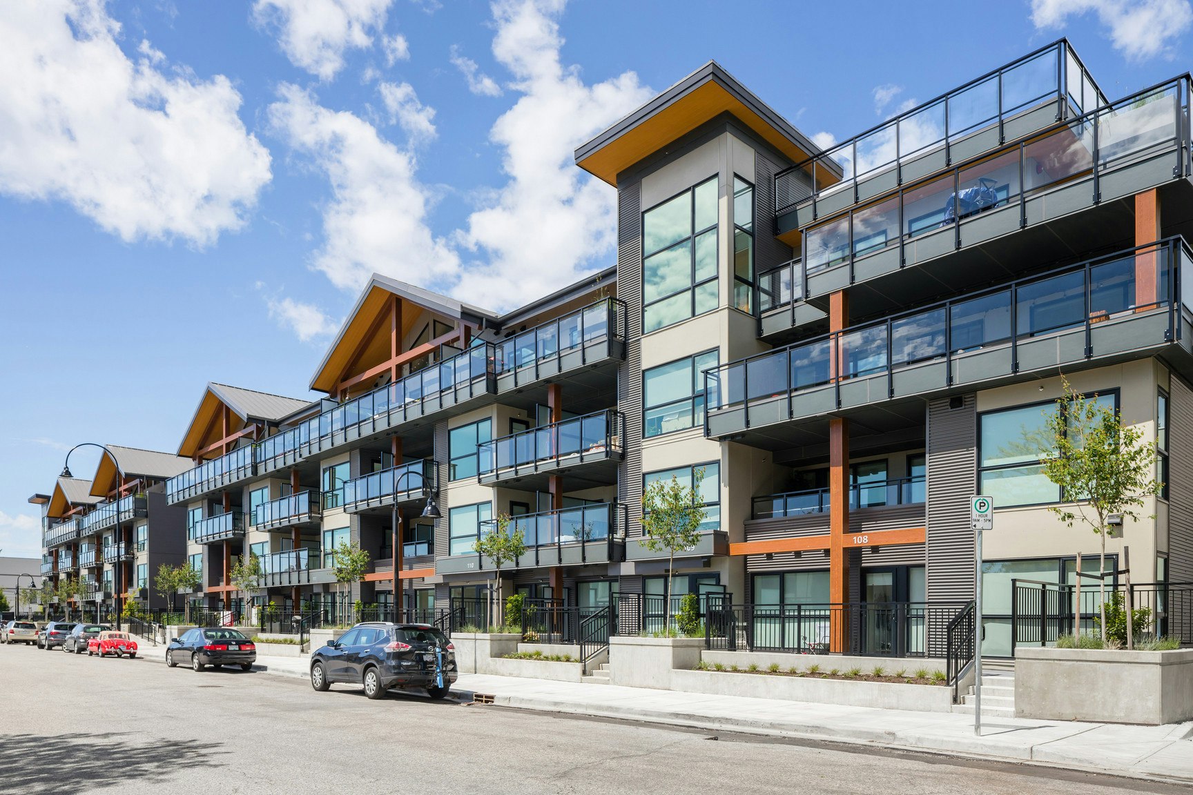 107-1060 Churchill Crescent, North Vancouver, BC, V7P 3M7 - 4