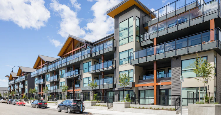 107-1060 Churchill Crescent, North Vancouver, BC, V7P 3M7 - 4