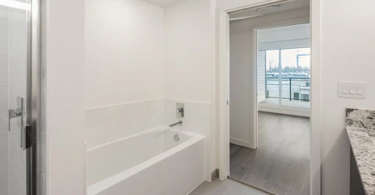 110-1060 Churchill Crescent, North Vancouver, BC, V7P 3M7 - 12
