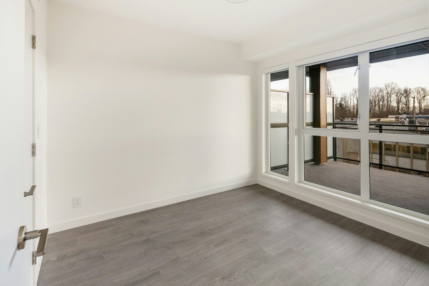 110-1060 Churchill Crescent, North Vancouver, BC, V7P 3M7 - 13