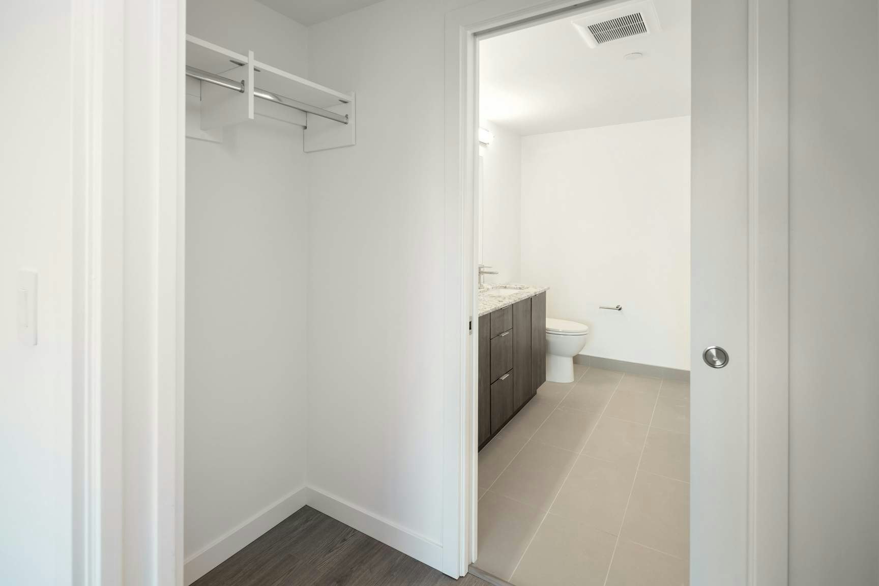 203-1060 Churchill Crescent, North Vancouver, BC, V7P 3M7 - 24