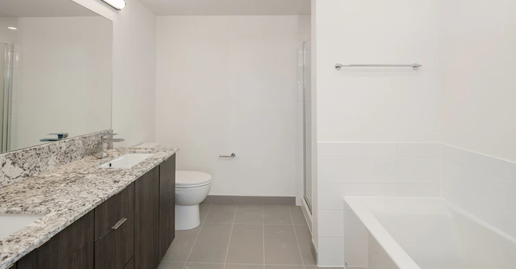 203-1060 Churchill Crescent, North Vancouver, BC, V7P 3M7 - 21