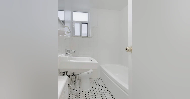 1385 Sheppard Avenue West, Toronto, ON, M3M 2W8 - 7