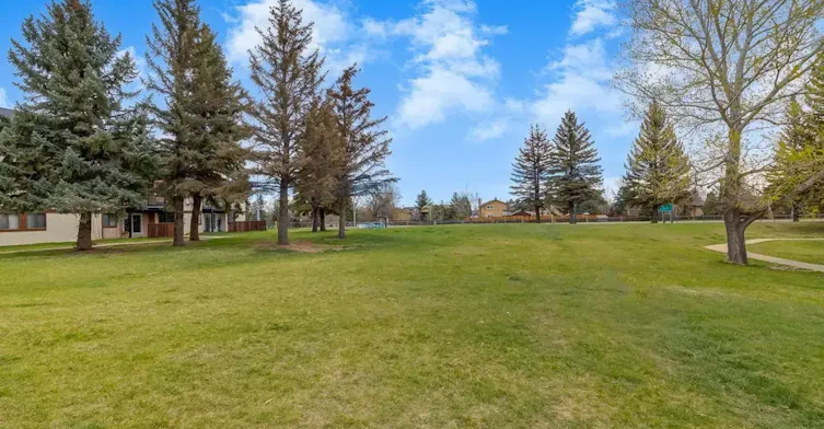 110-175 Algonquin Road W, Lethbridge, AB, T1K 5B5 - 12