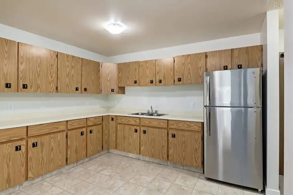 302-90 Sprague Way SE, Medicine Hat, AB, T1B 3M1 - 10