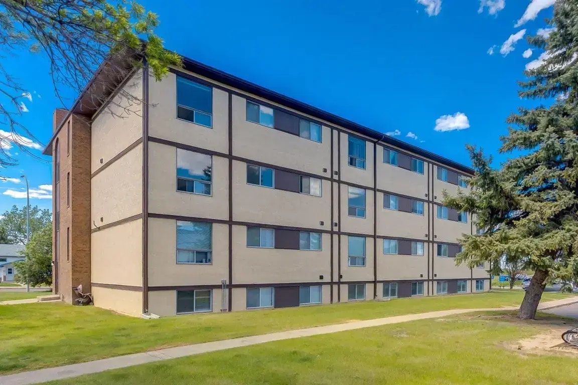 302-90 Sprague Way SE, Medicine Hat, AB, T1B 3M1 - 18