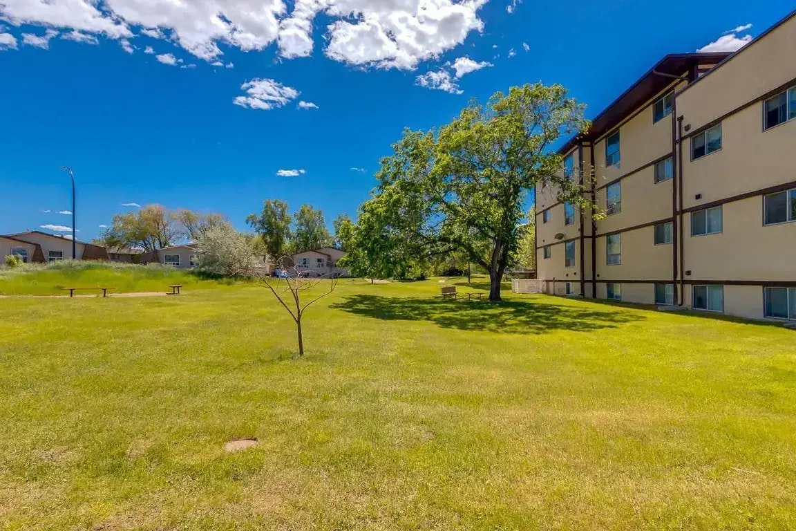 302-90 Sprague Way SE, Medicine Hat, AB, T1B 3M1 - 19