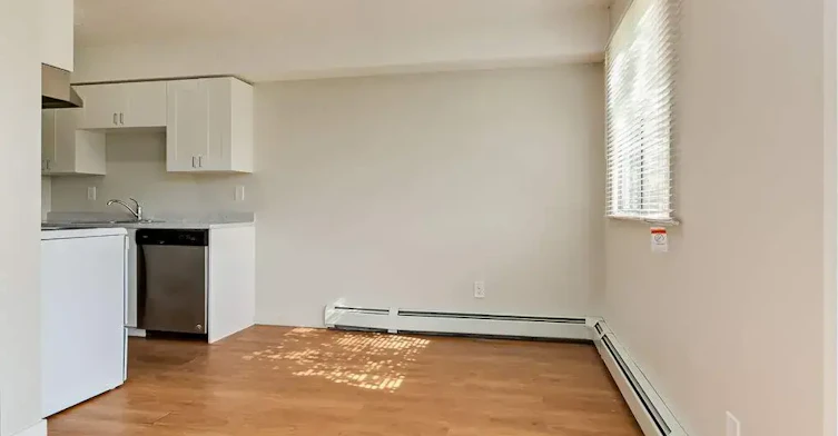 307-11945 81 Street NW, Edmonton, AB, T5B 2S7 - 19
