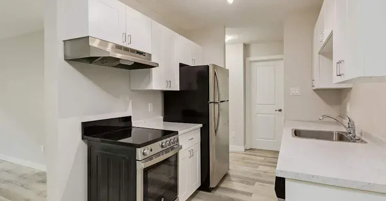 307-11945 81 Street NW, Edmonton, AB, T5B 2S7 - 5