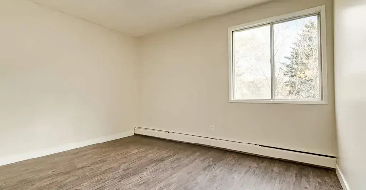 203-4612 57 Street, Camrose, AB, T4V 2E7 - 16