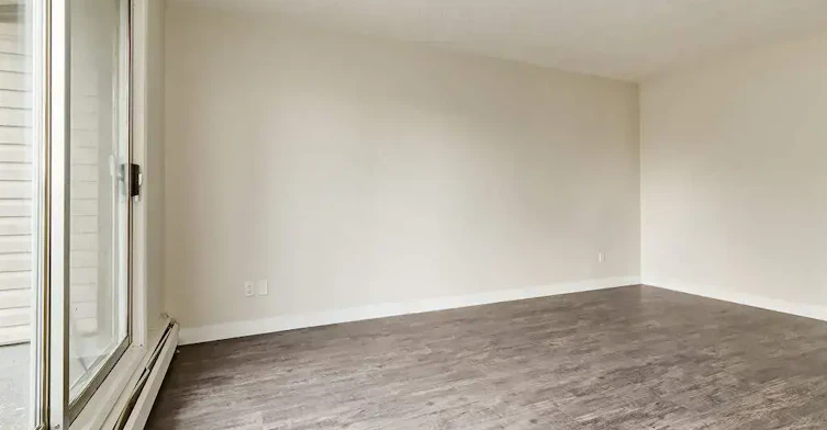 204-4612 57 Street, Camrose, AB, T4V 2E7 - 12
