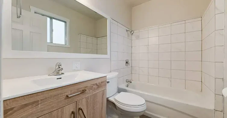 04-4722 46 Street, Camrose, AB, T4V 1G6 - 6