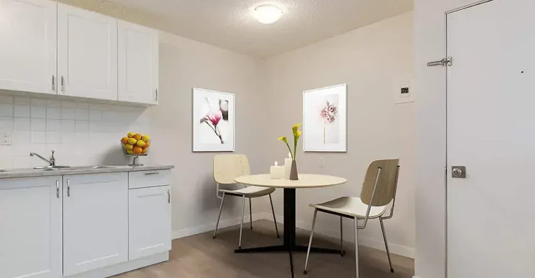 B102-4908 53 Street, Camrose, AB, T4V 1Z1 - 5