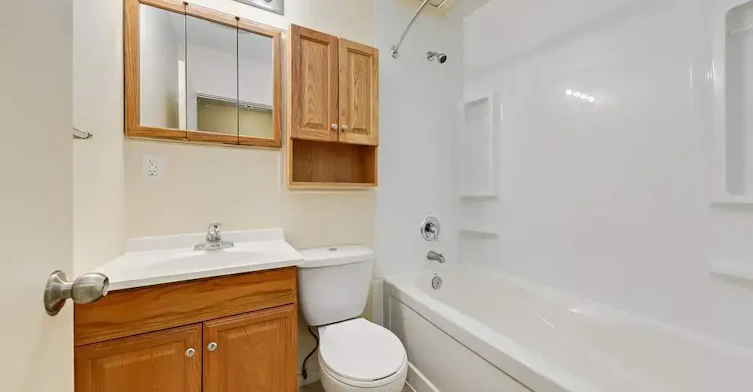 B102-4908 53 Street, Camrose, AB, T4V 1Z1 - 17