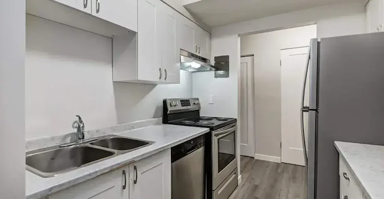 11-1814 22 Street W, Saskatoon, SK, S7M 0T7 - 5