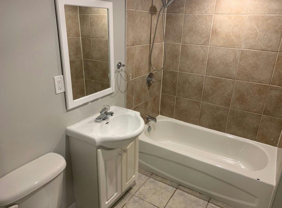 B1-324 Chapel Street, Ottawa, ON, K1N 7Z3 - 5