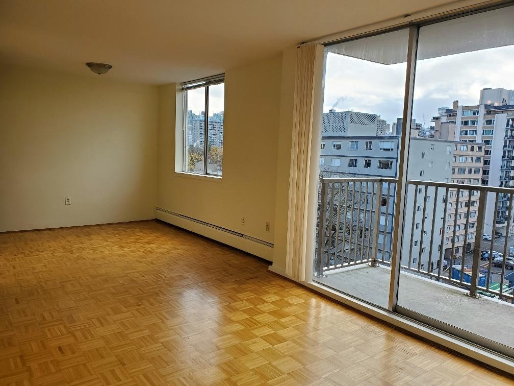1251 Cardero Street, Vancouver, BC, V6G 2H9 - 4