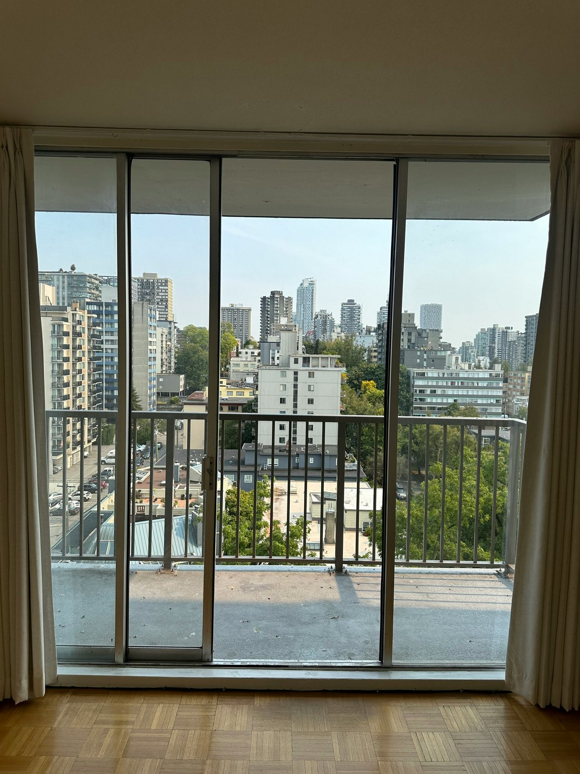 1251 Cardero Street, Vancouver, BC, V6G 2H9 - 11