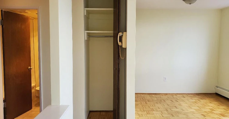 1251 Cardero Street, Vancouver, BC, V6G 2H9 - 8
